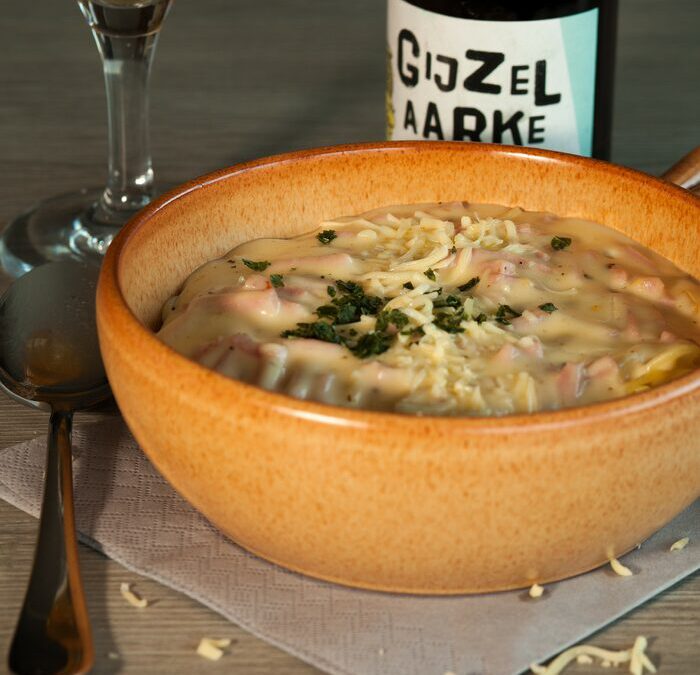 Spaghetti met Gijzelaarke kaassaus en ham
